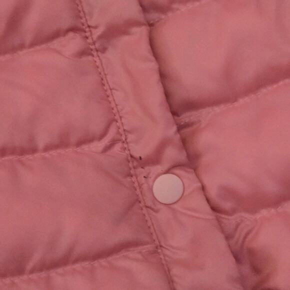 Uniqlo Jacket Kids Packable Original UNI QLO Lightweight Girls Padded Coat 9-10y - Picture 3 of 6